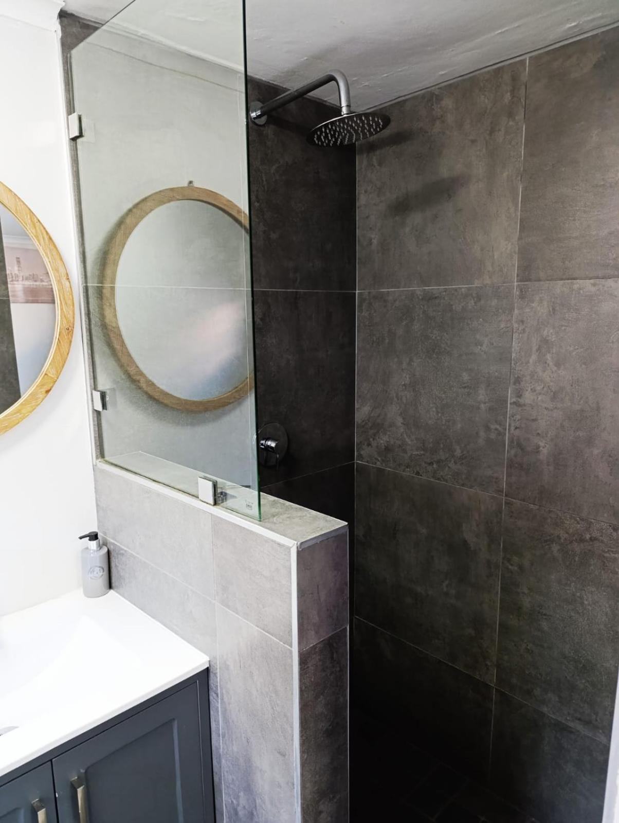 Reef View Bnb East London Eksteriør bilde